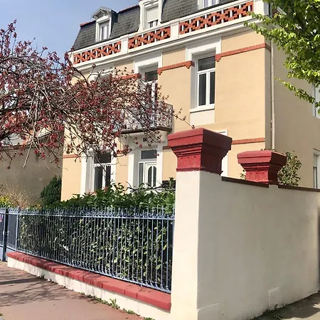 דירה Sainte Cecile 1- Spacieux Et Lumineux וישי