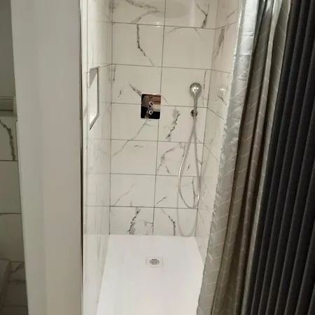 דירה Sainte Cecile 1- Spacieux Et Lumineux וישי